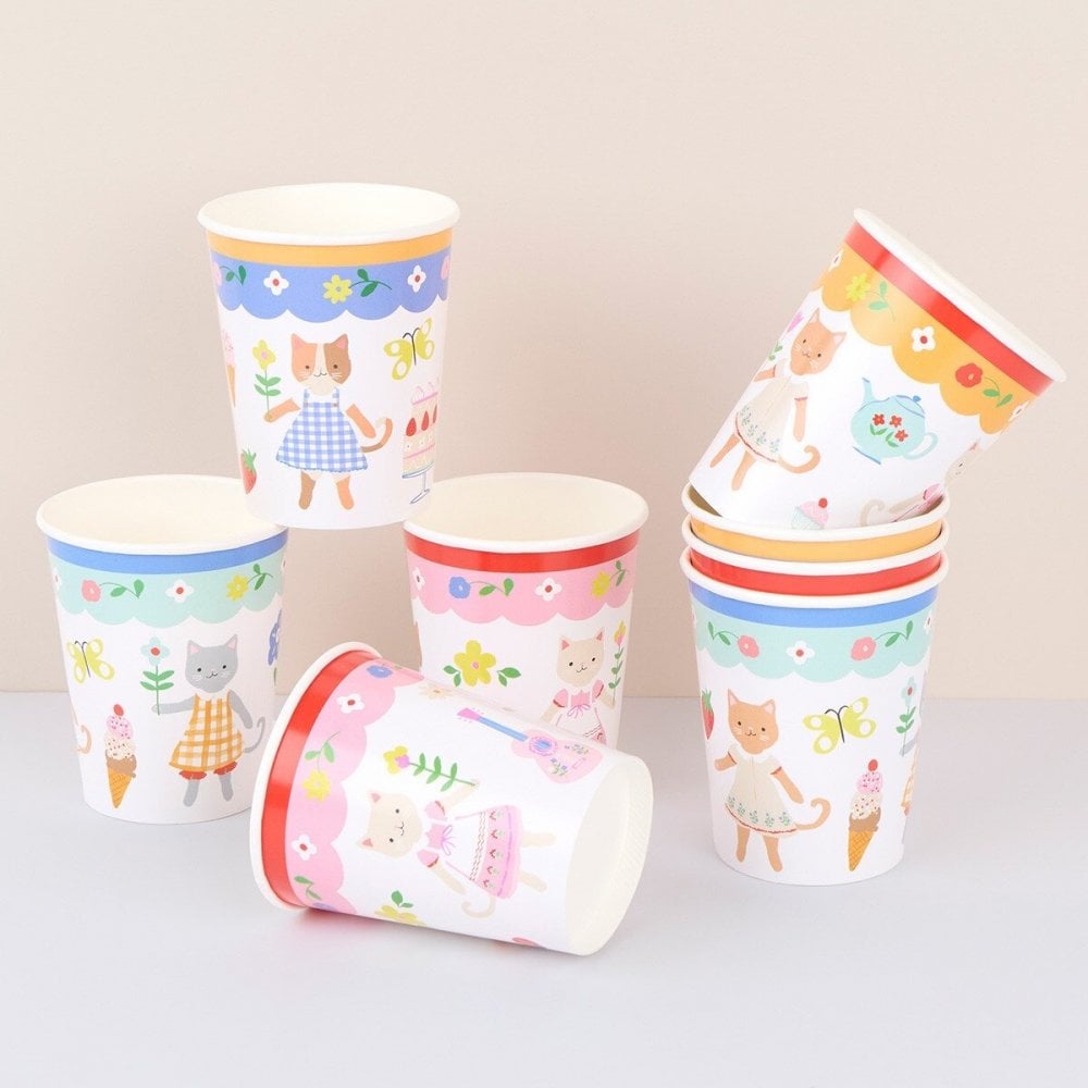 8 KITTEN CLUB CUPS