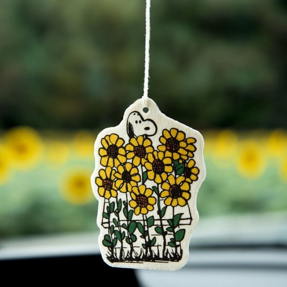SNOOPY GARDEN AIR FRESHENER