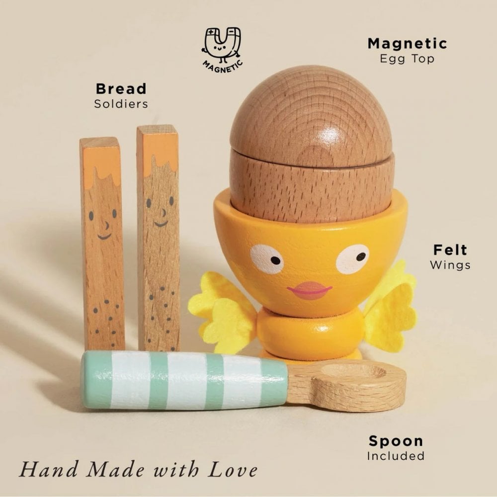 WOODEN EGG CUP + SOLDIERS