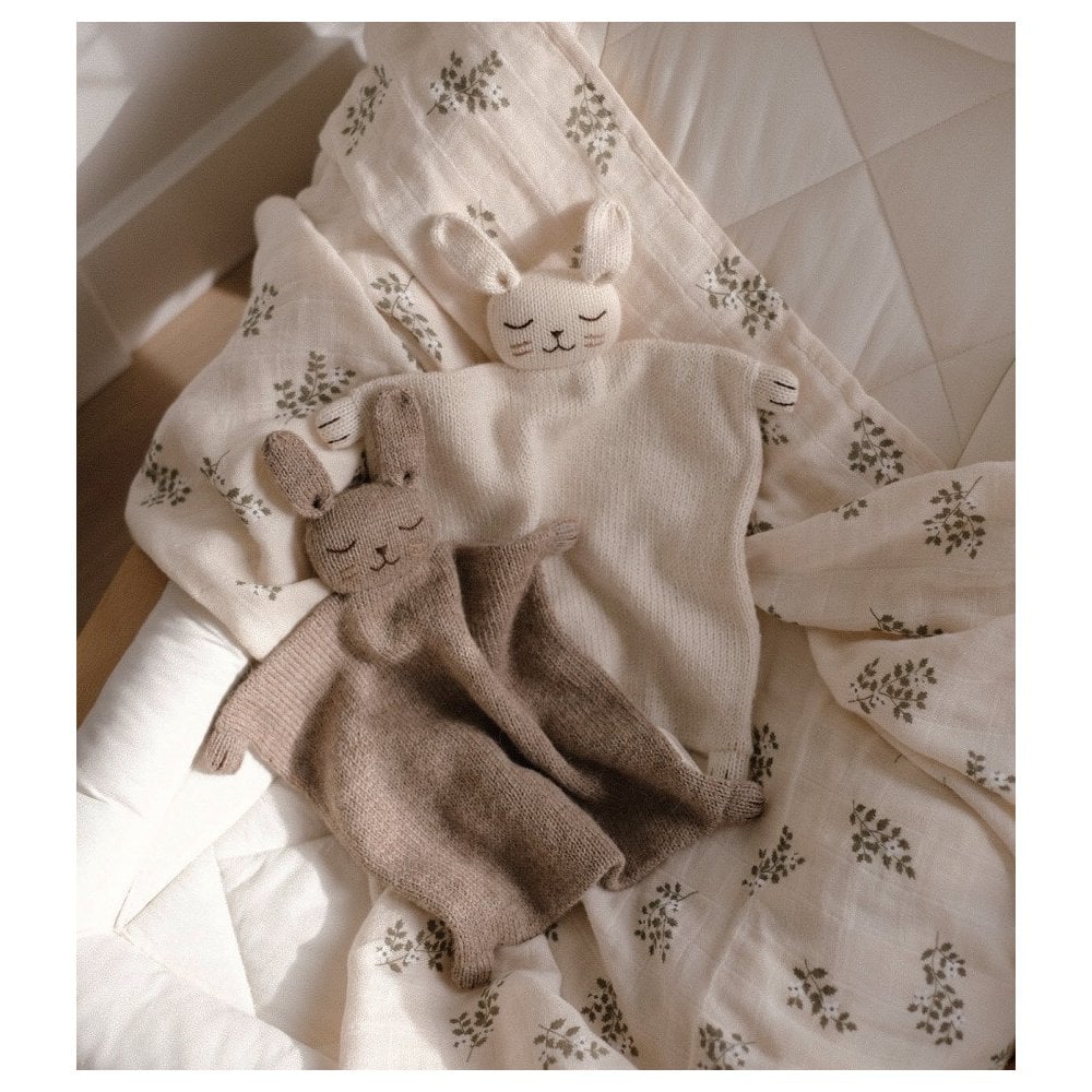 KNIT CUDDLE CLOTH COMFORTER - BUNNY OAT