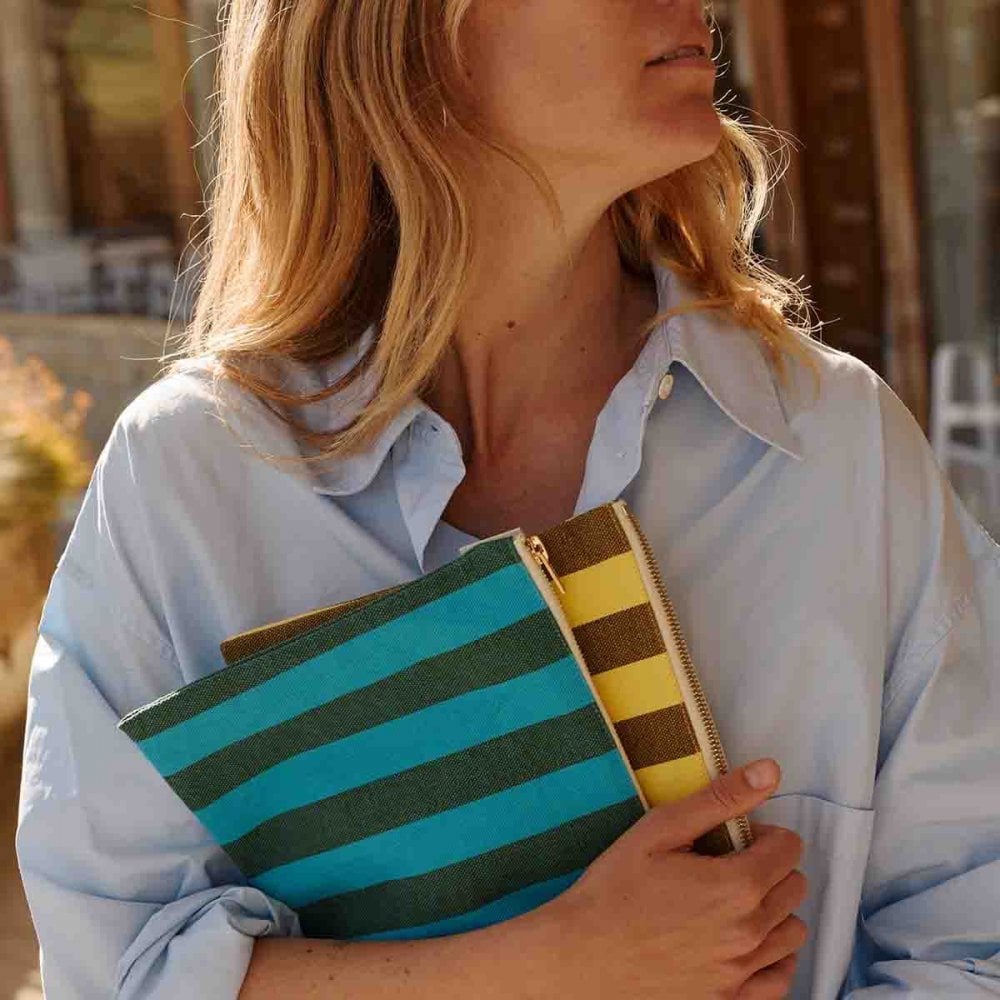 LILI LARGE FLAT POUCH