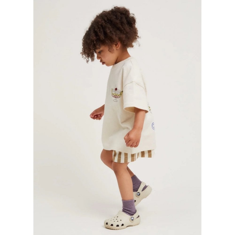 LENNI SUNDAES AT CLAUDES T-SHIRT