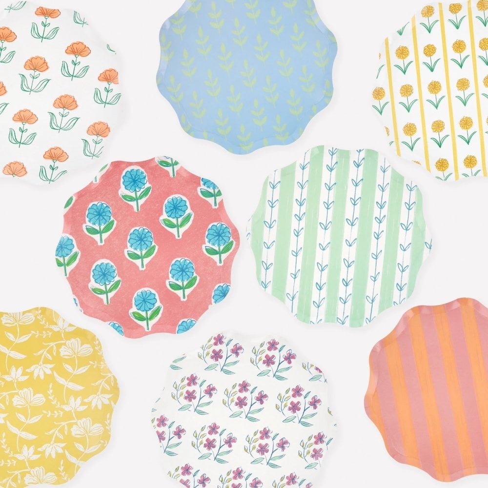 8 FLORA PLATES