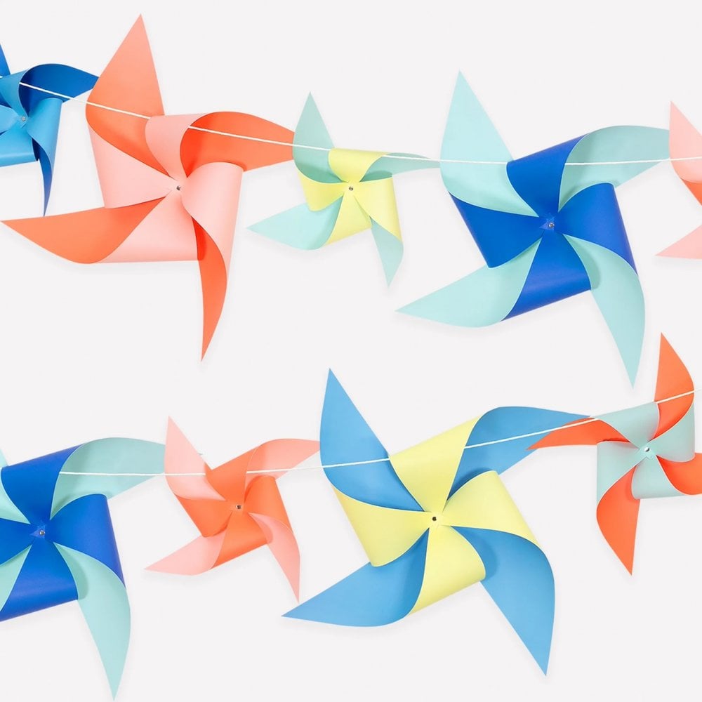 GIANT PINWHEEL GARLAND KIT