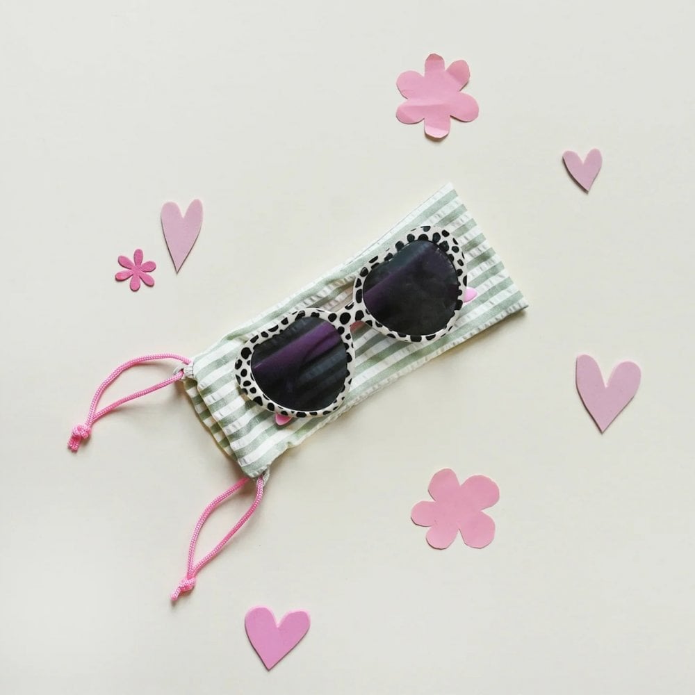 LEOPARD HEART SUNGLASSES