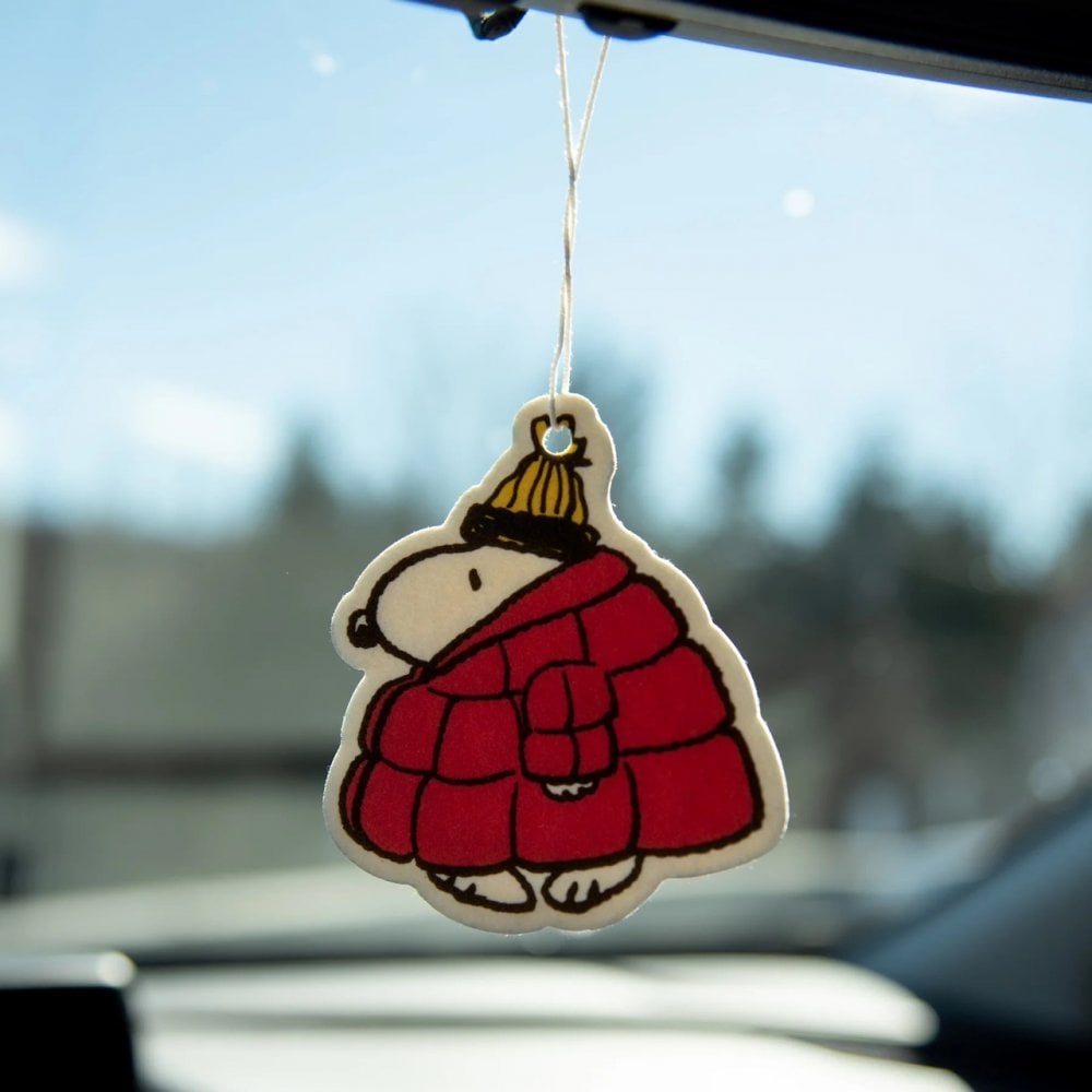 SNOOPY PUFFY COAT FRESHENER