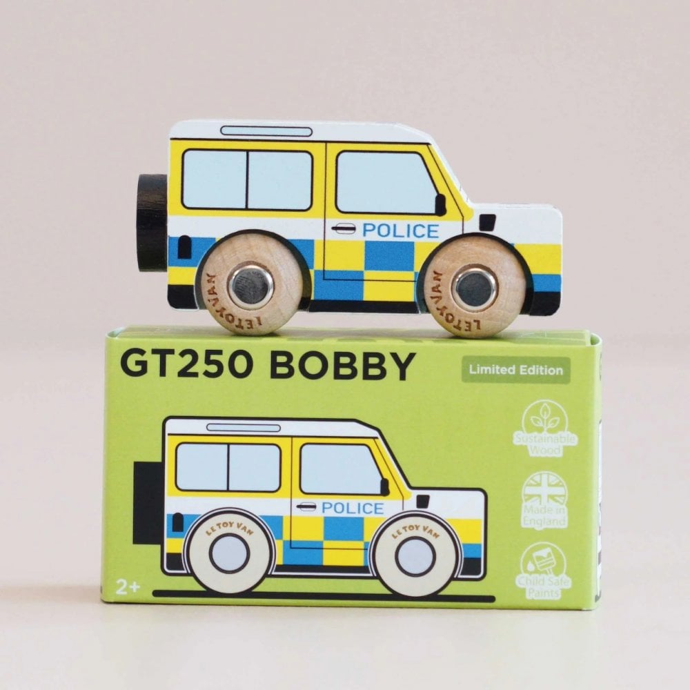 No. 40 GT250 BOBBY POLICE JEEP
