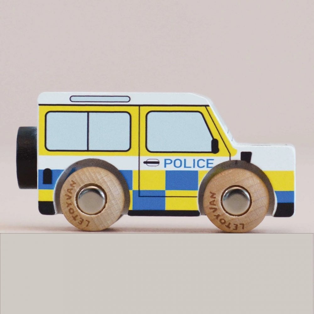 No. 40 GT250 BOBBY POLICE JEEP