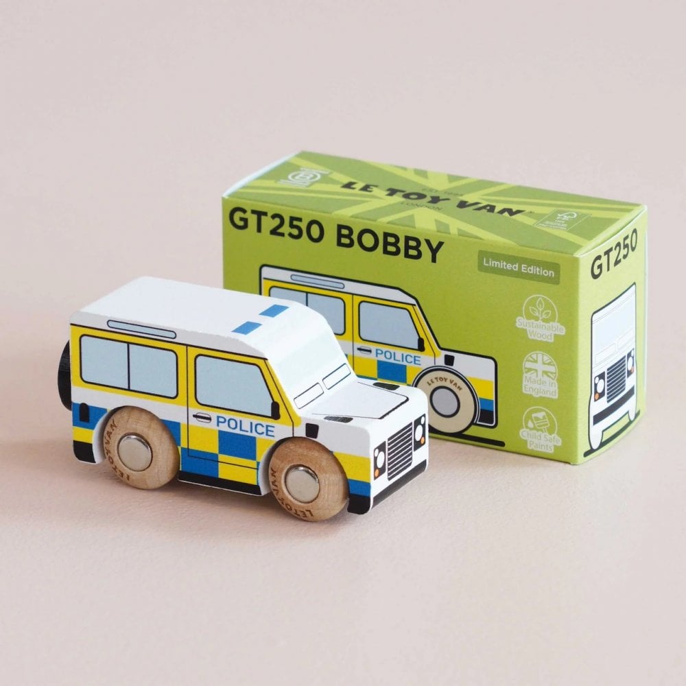 No. 40 GT250 BOBBY POLICE JEEP