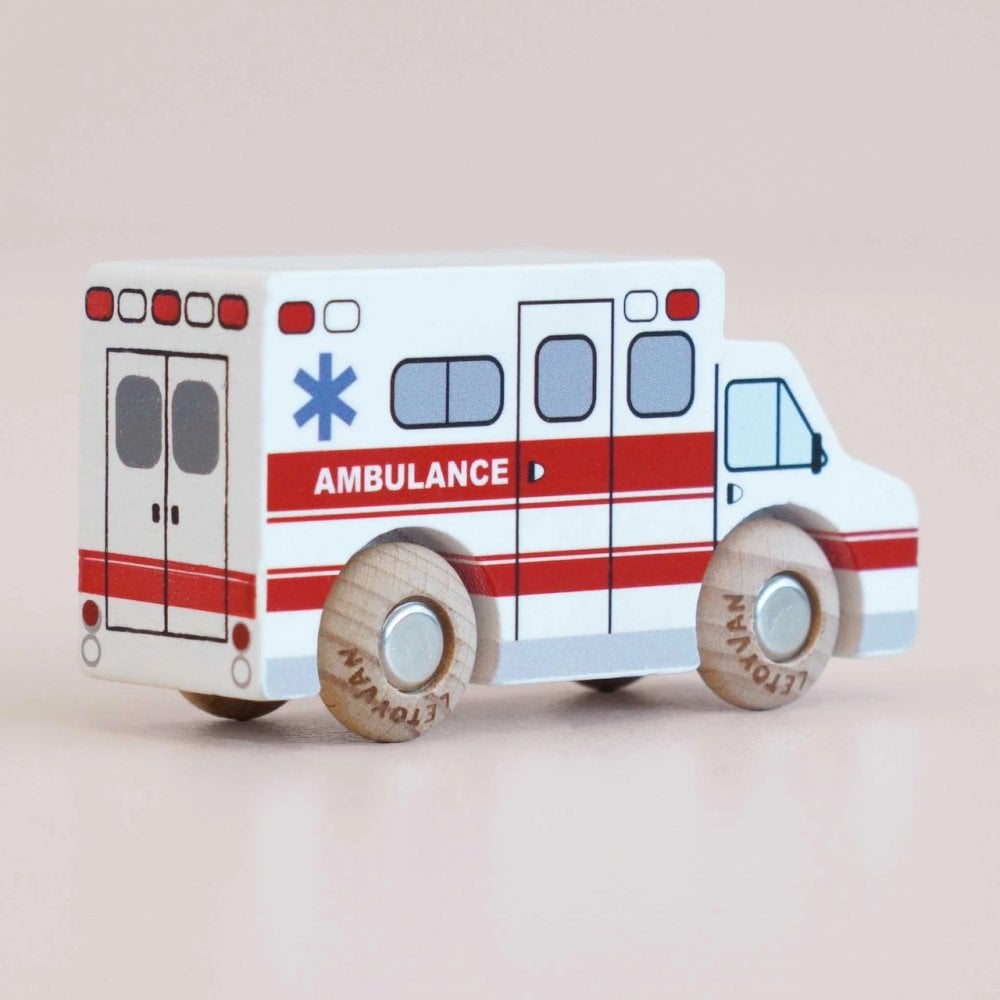 No. 43 GT265 LANCE WOODEN AMBULANCE