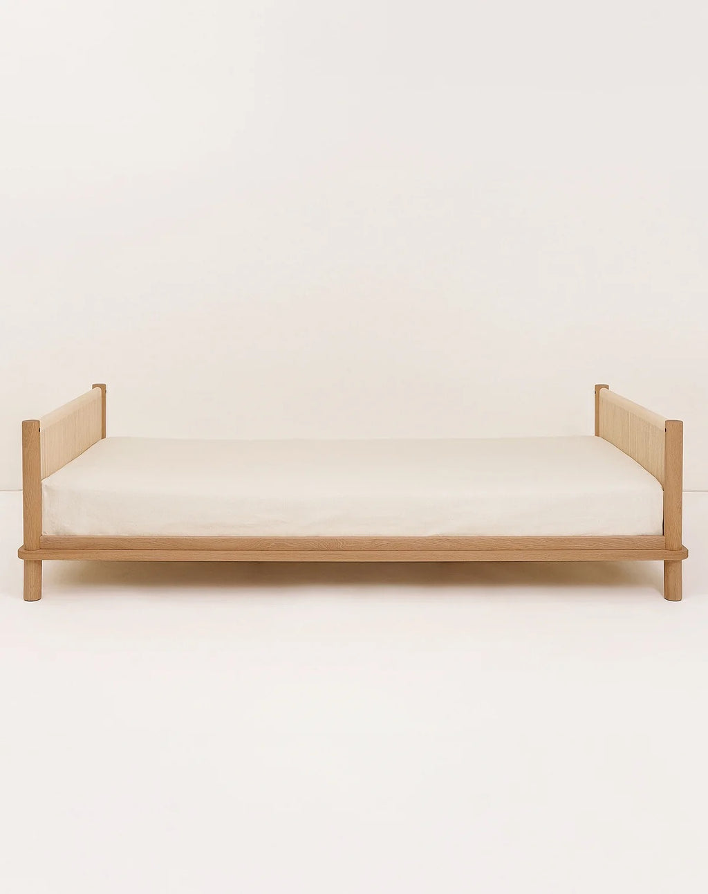 SINGLE BED SOLID OAK WOOD - LATITUDE