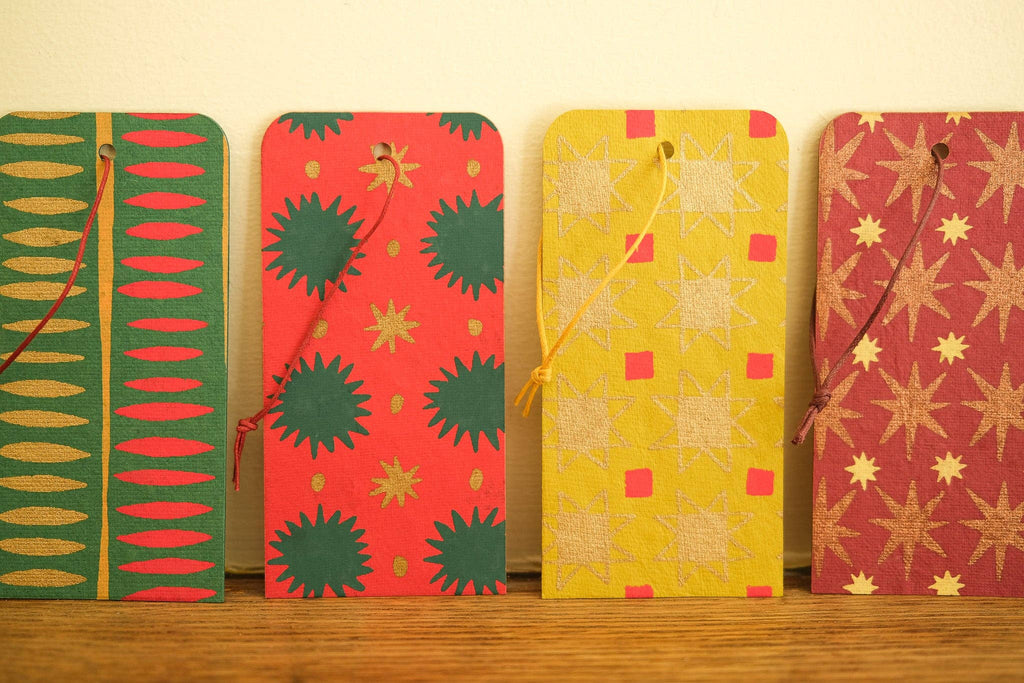 6 CHRISTMAS GIFT TAGS