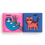 COLOUR MAGIC BATH BOOK SET OF 4 MINI BOOKS - ANIMALS OF THE WORLD