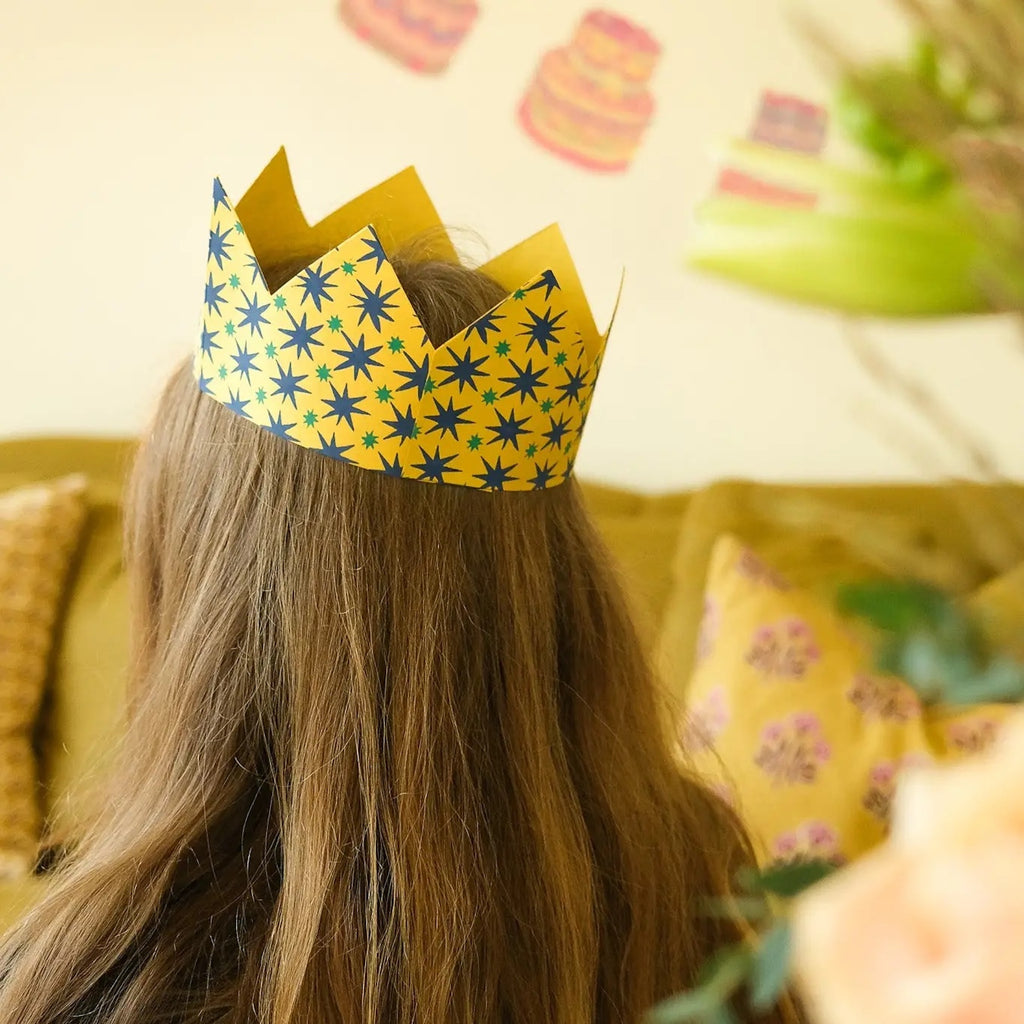 6 CELEBRATION CROWNS