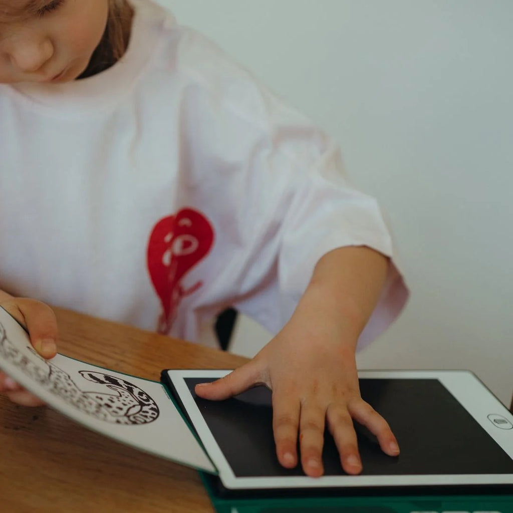 KIDYDRAW MINI LCD DRAWING TABLET