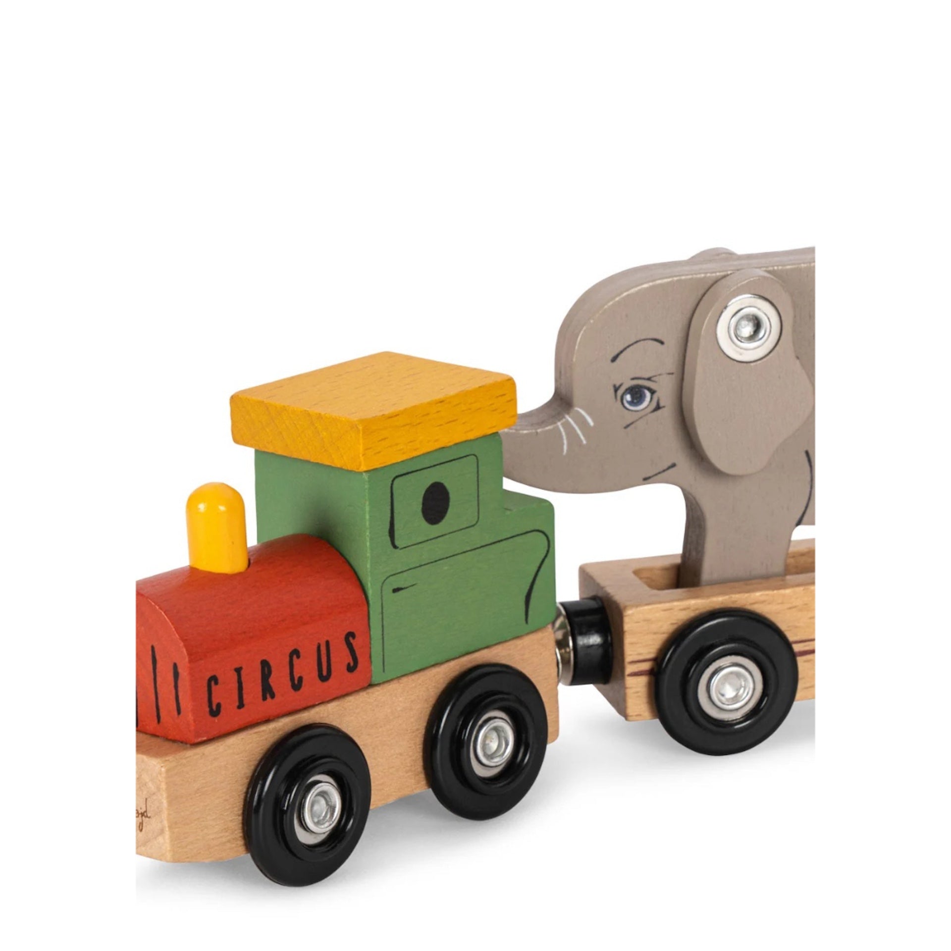 WOODEN ANIMAL TRAIN
