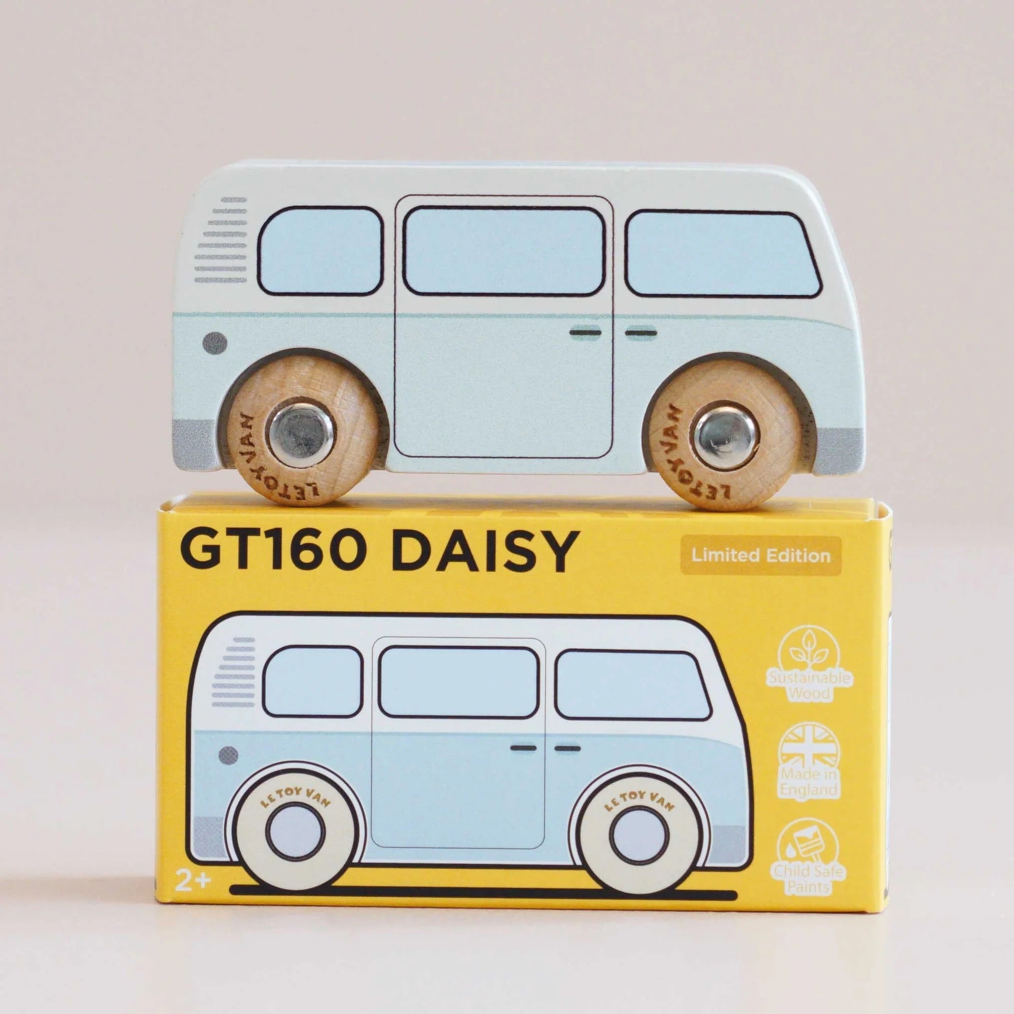 No. 29 GT160 DAISY WOODEN CAMPER VAN