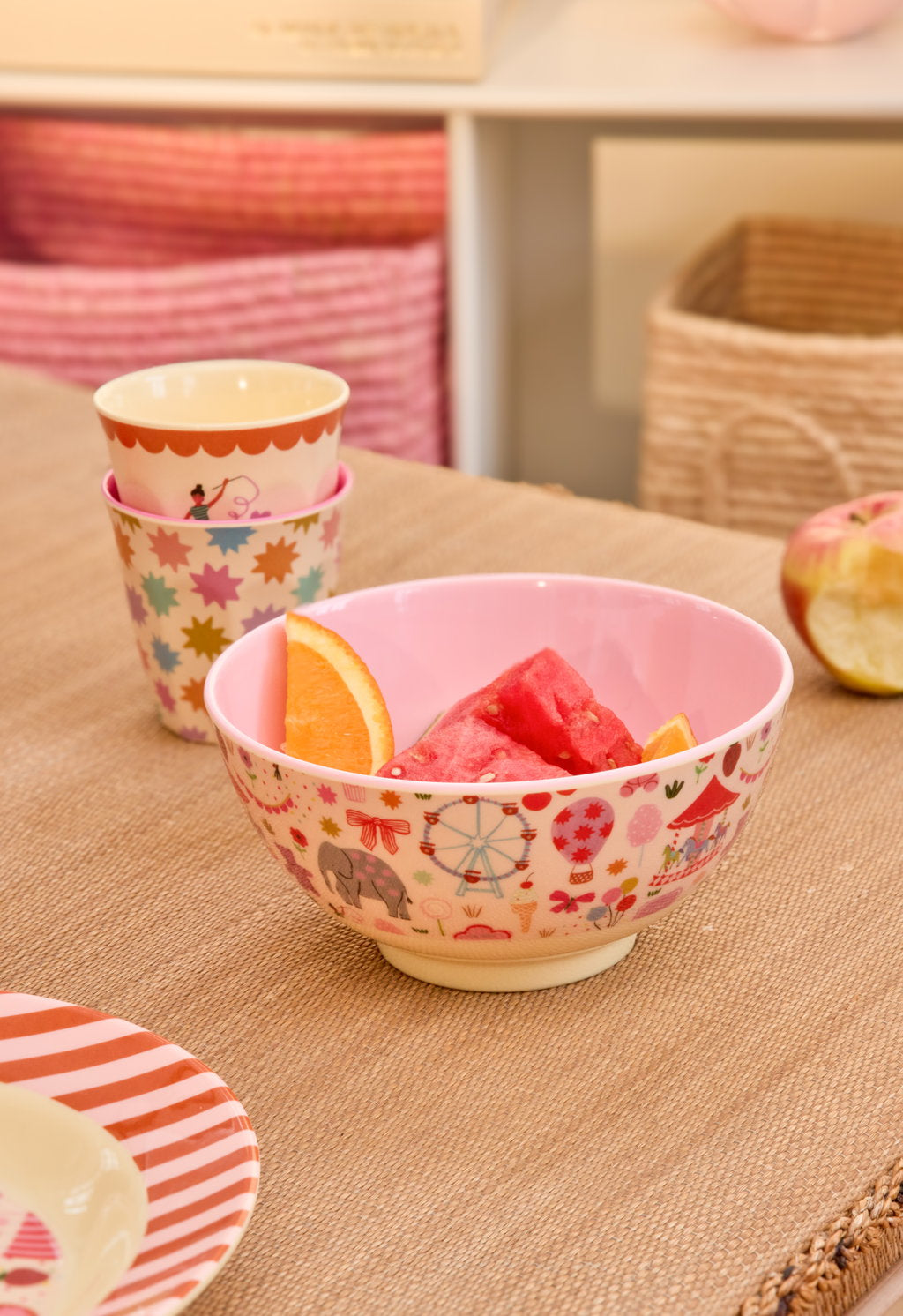 MEDIUM MELAMINE BOWL - PINK FUN FAIR PRINT