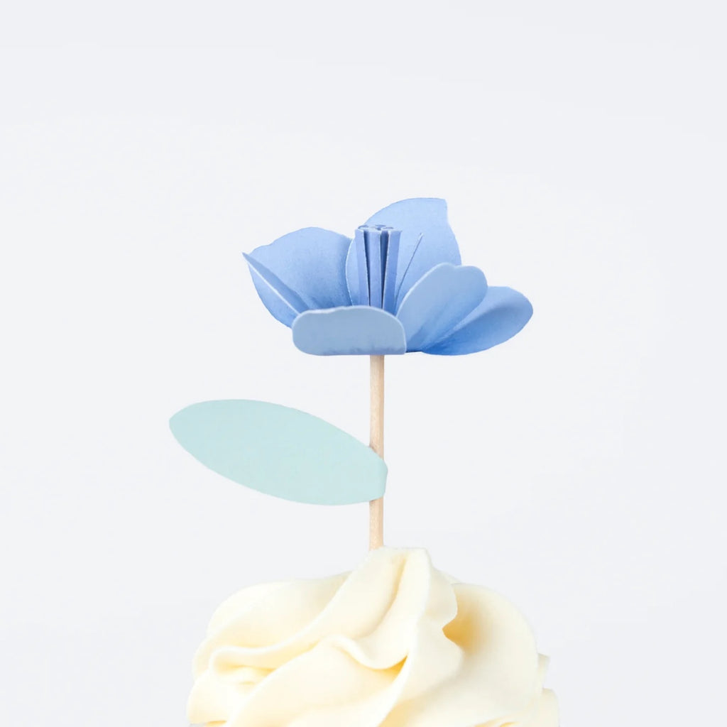 MEADOWS UNICORN CUPCAKE KIT
