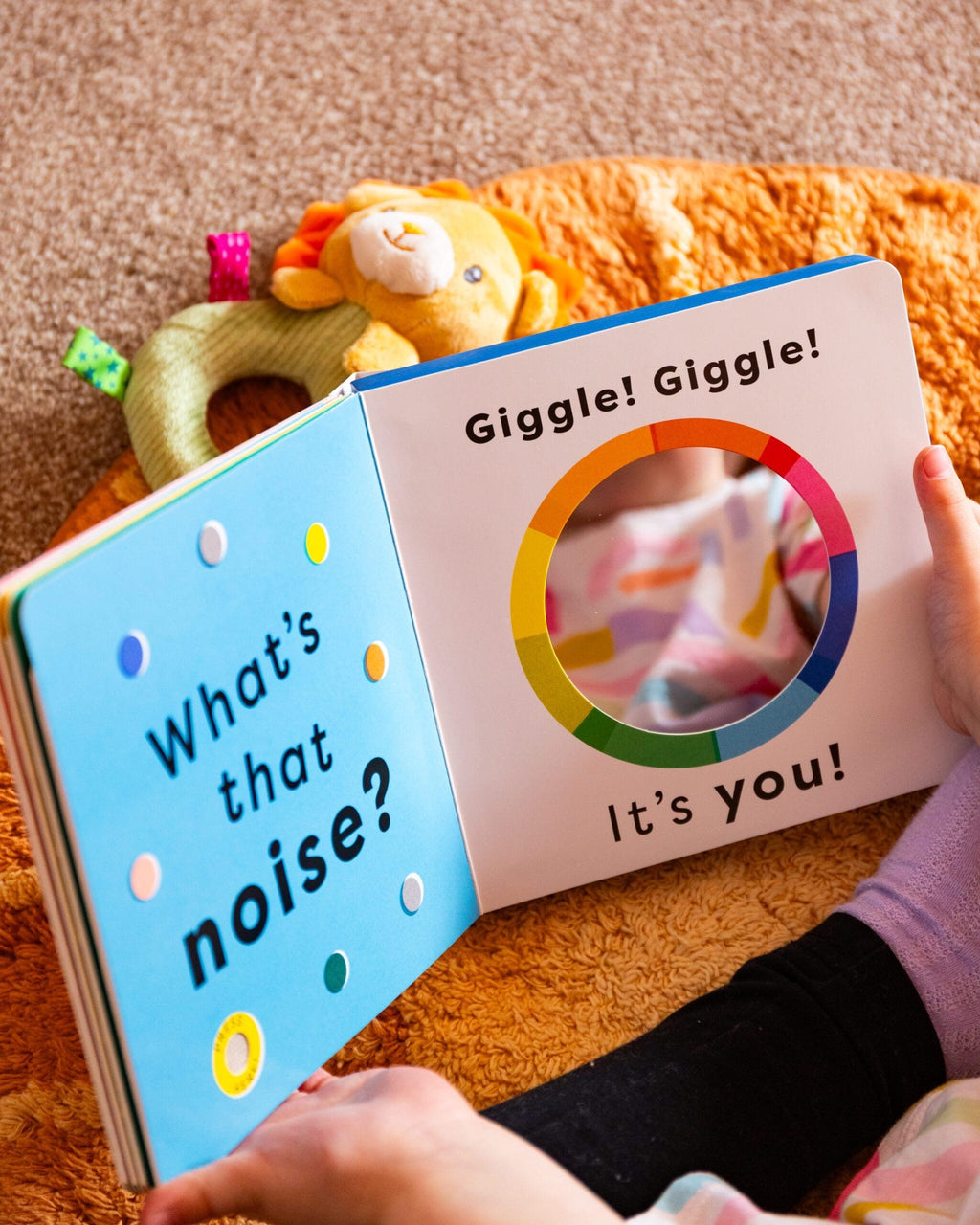 WHAT'S THAT NOISE? ROAR! SOUND BOARD BOOK (0-2 YEARS)