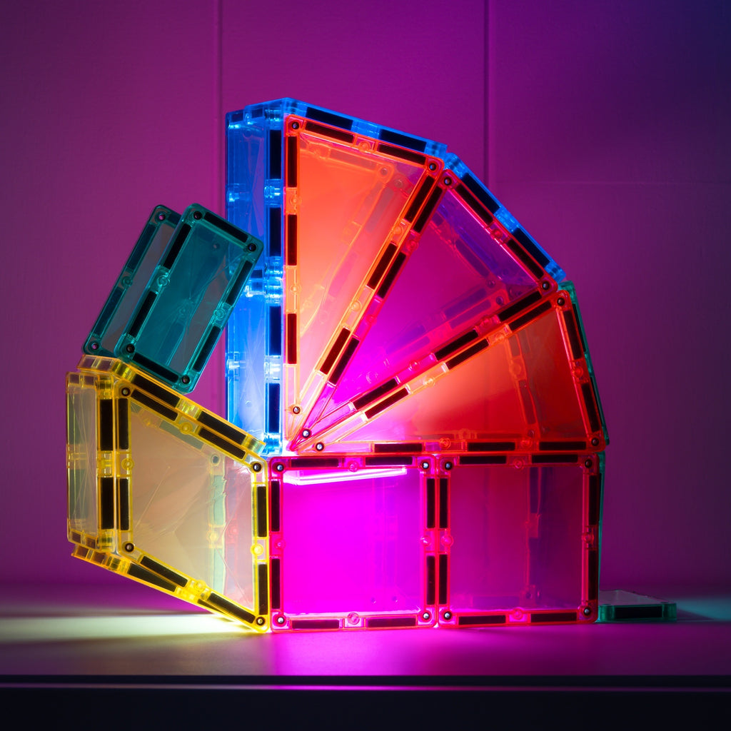 MAGNETIC TILES 30 PIECES - LIGHT ROCKET