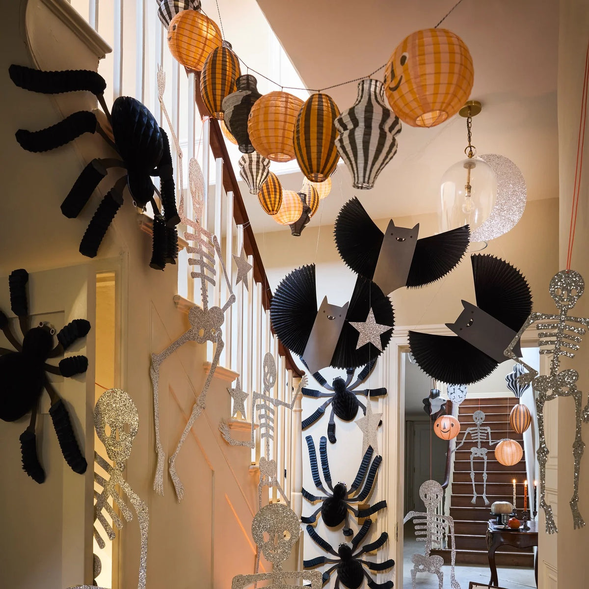 7 LARGE BAT, STARS AND MOON HANGING DECORATIONS