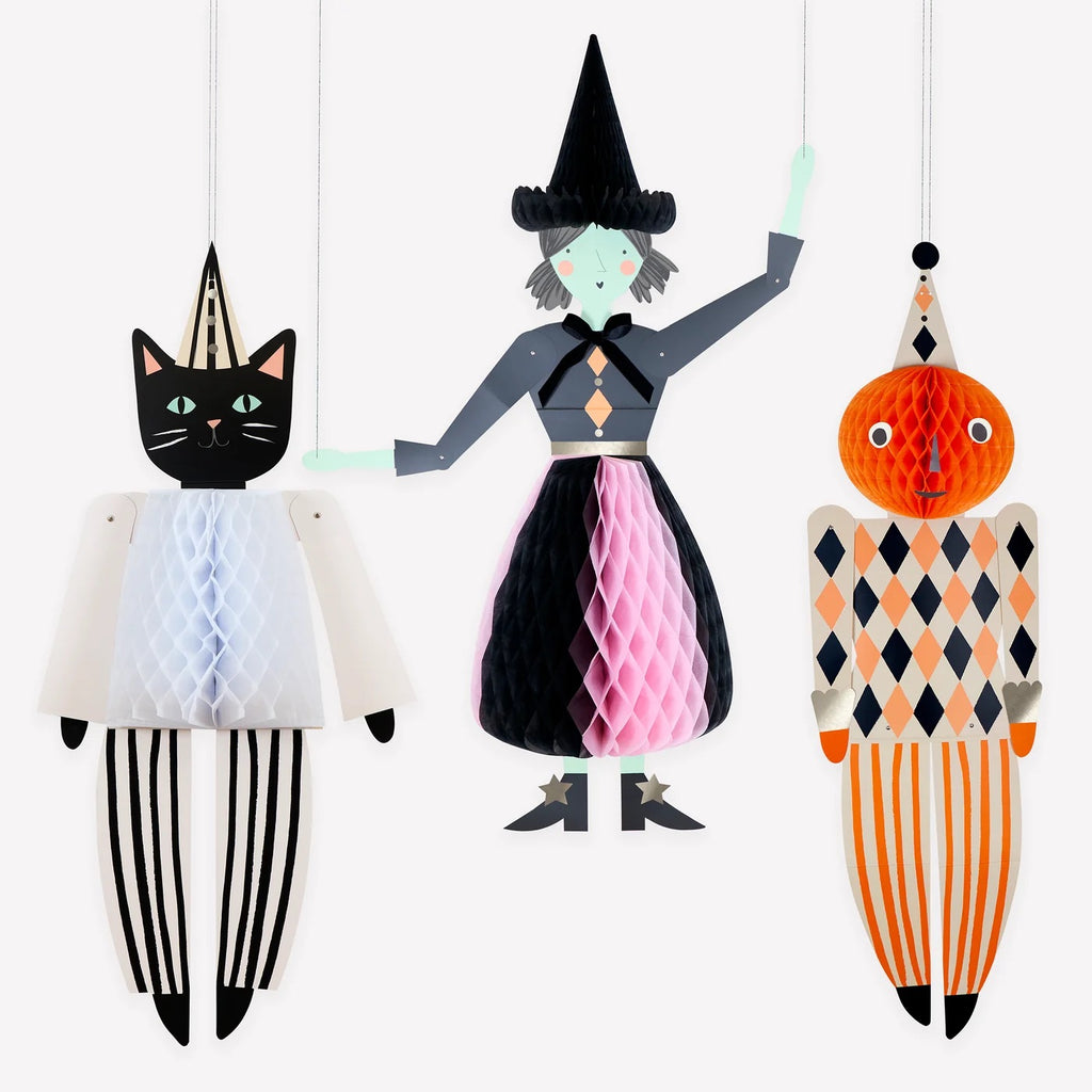 3 GIANT HANGING HALLOWEEN DECORATIONS (CAT, PUMPKIN, WITCH)