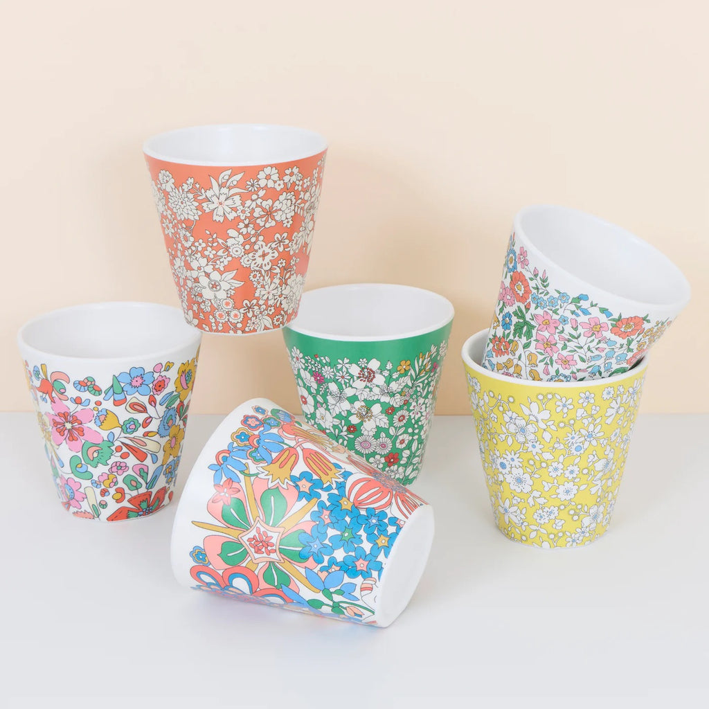 6 LIBERTY REUSABLE CUPS