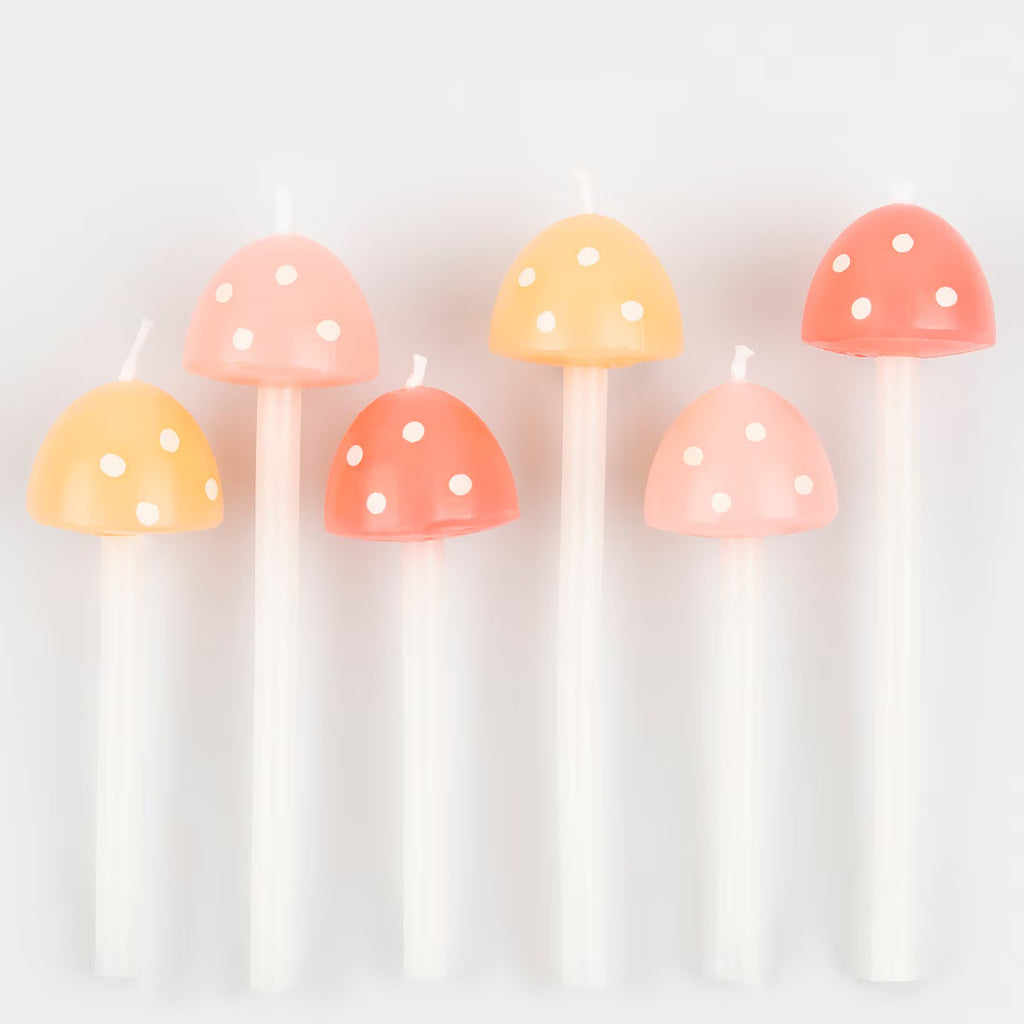 MUSHROOM CAKE CANDLES
