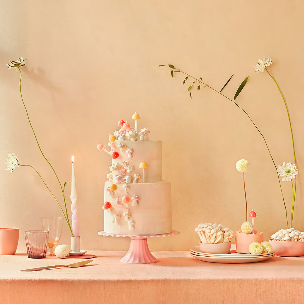 MUSHROOM CAKE CANDLES