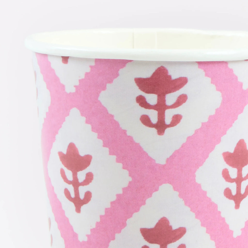 8 MOLLY MAHON FESTIVE PAPER CUPS