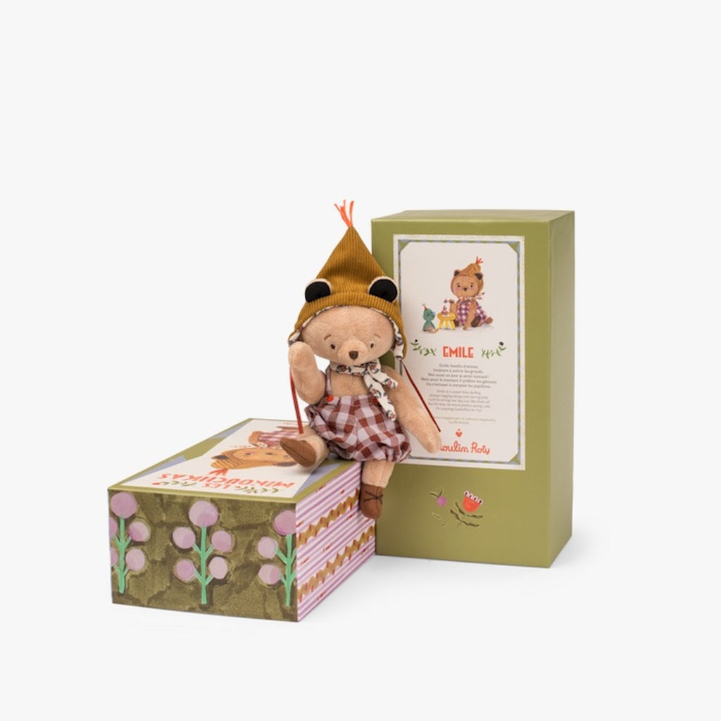 EMILE THE SMALL BEAR LES MINOUCHKAS